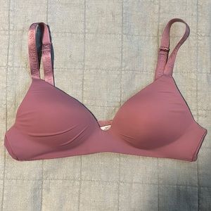 Victorias Secret lightly lined wireless bra
